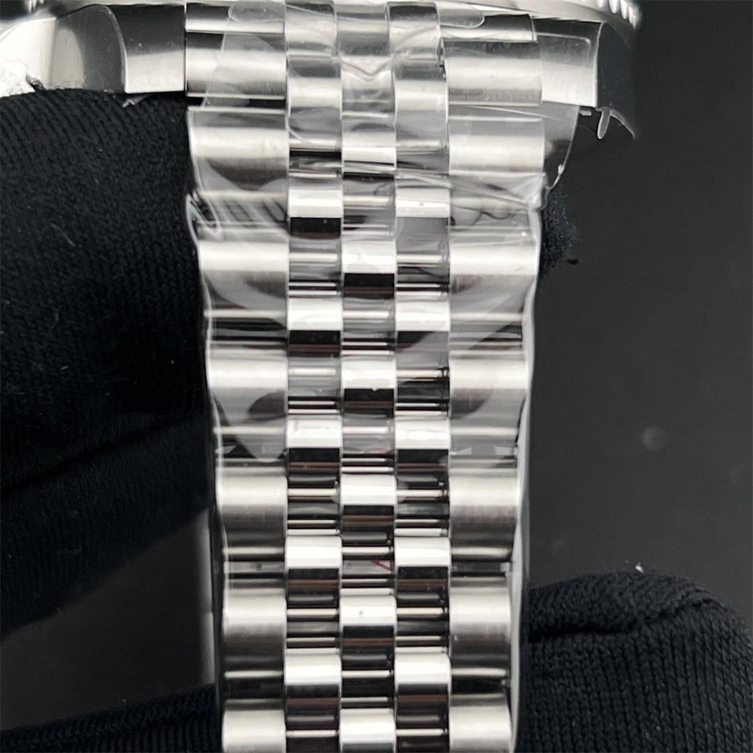 GMT-Master II 126710BLNR « Batgirl » — 904L Steel VSF 1:1 Best Edition · Black Dial · Blue/Black Bezel · Jubilee · DD3285 — thumbnail 5