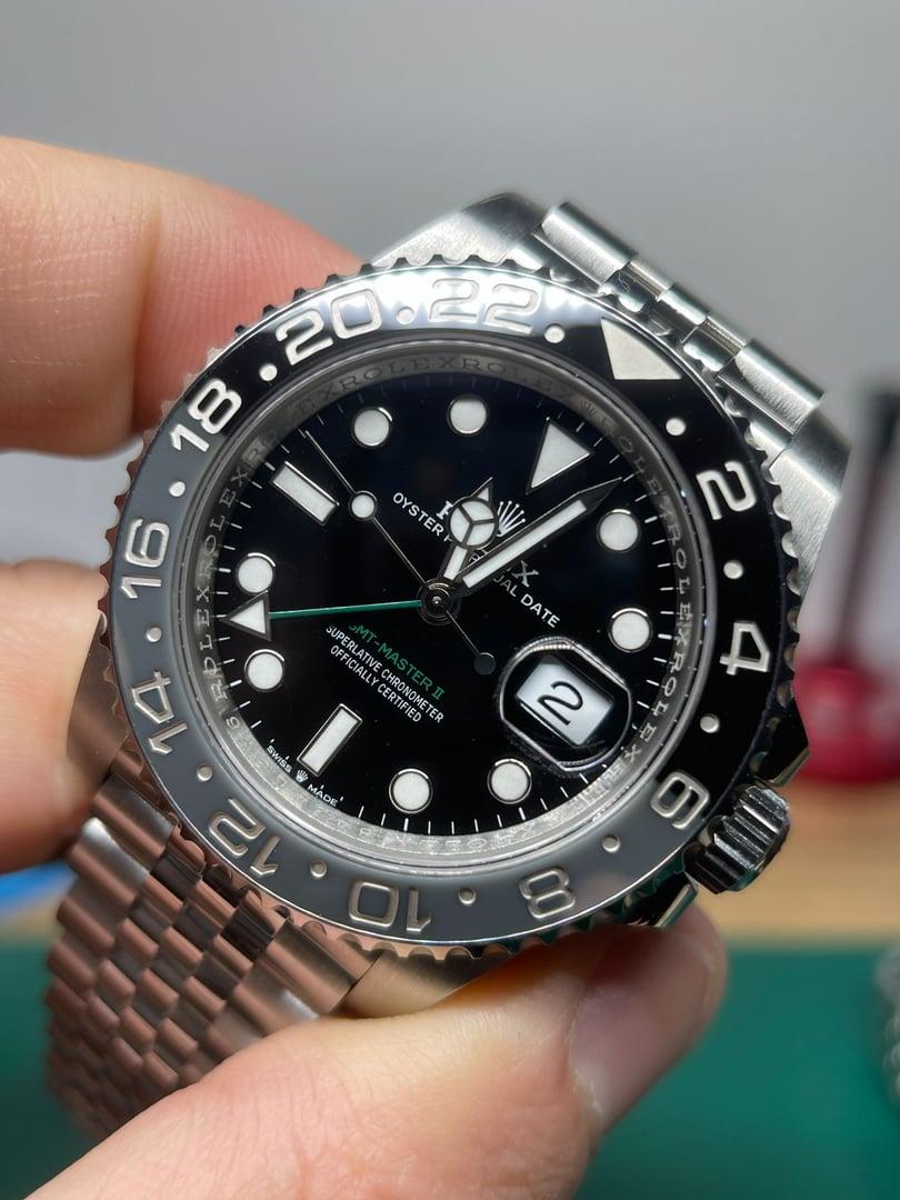 GMT-Master II 126710GRNR "Bruce Wayne" — Super Franken Genuine-Parts Build · Black Dial · Grey/Black Bezel · Jubilee · DD3285 — thumbnail 3