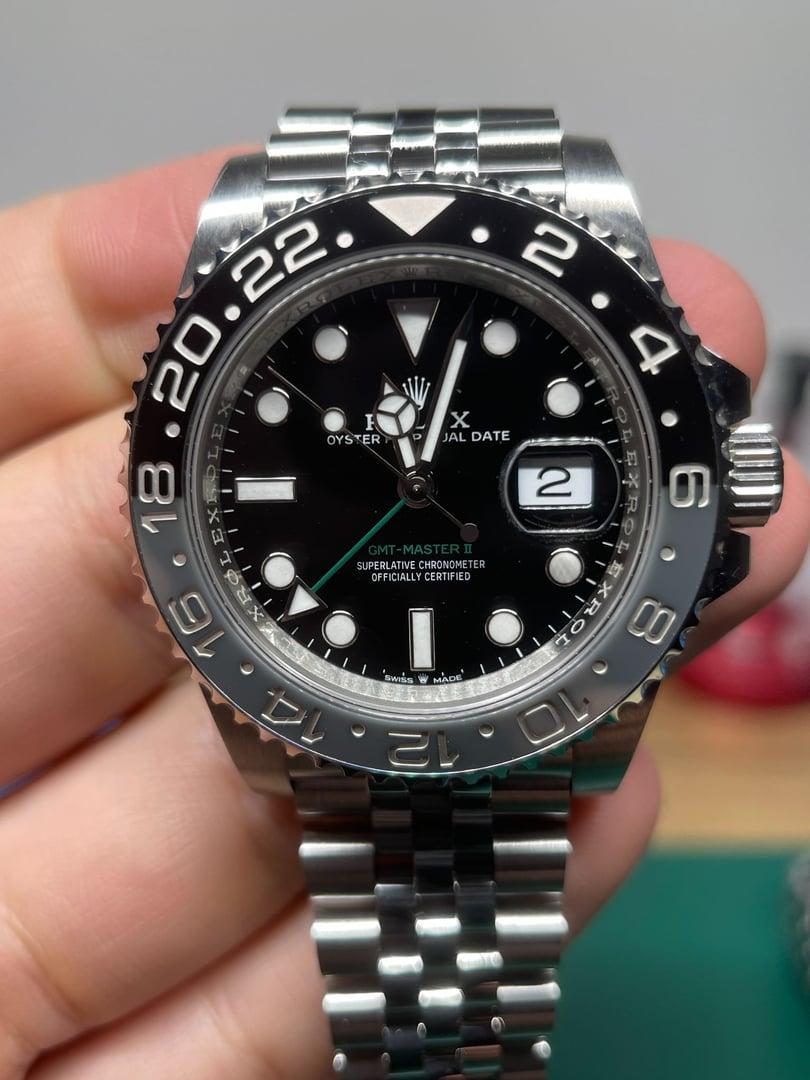 GMT-Master II 126710GRNR "Bruce Wayne" — Super Franken Genuine-Parts Build · Black Dial · Grey/Black Bezel · Jubilee · DD3285 — thumbnail 5