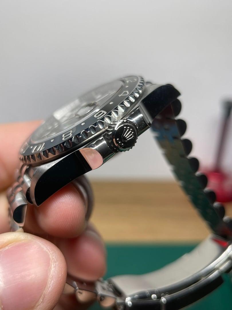 GMT-Master II 126710GRNR "Bruce Wayne" — Super Franken Genuine-Parts Build · Black Dial · Grey/Black Bezel · Jubilee · DD3285 — thumbnail 9