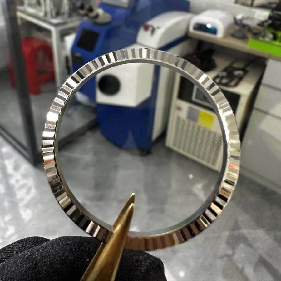 Bezel Wrap